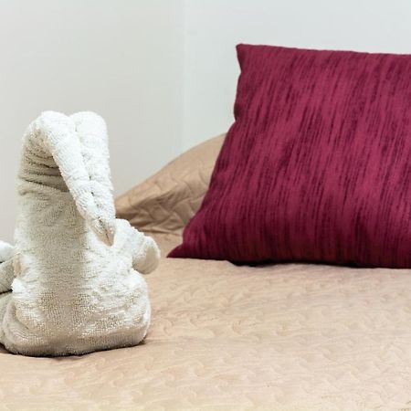 2 Bedroom Apartment Close To City Centre Tas-Sienja Ngoại thất bức ảnh