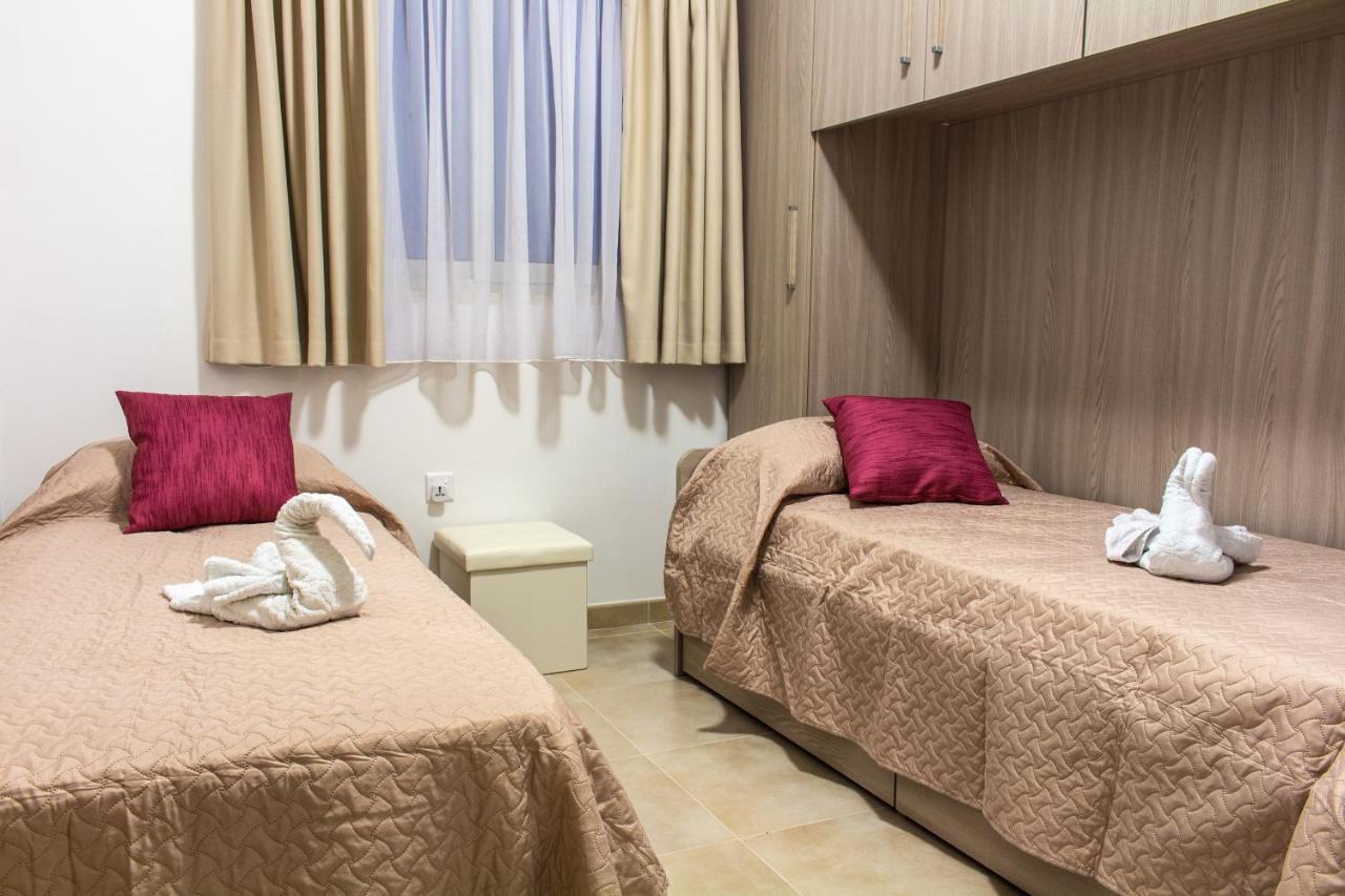 2 Bedroom Apartment Close To City Centre Tas-Sienja Ngoại thất bức ảnh
