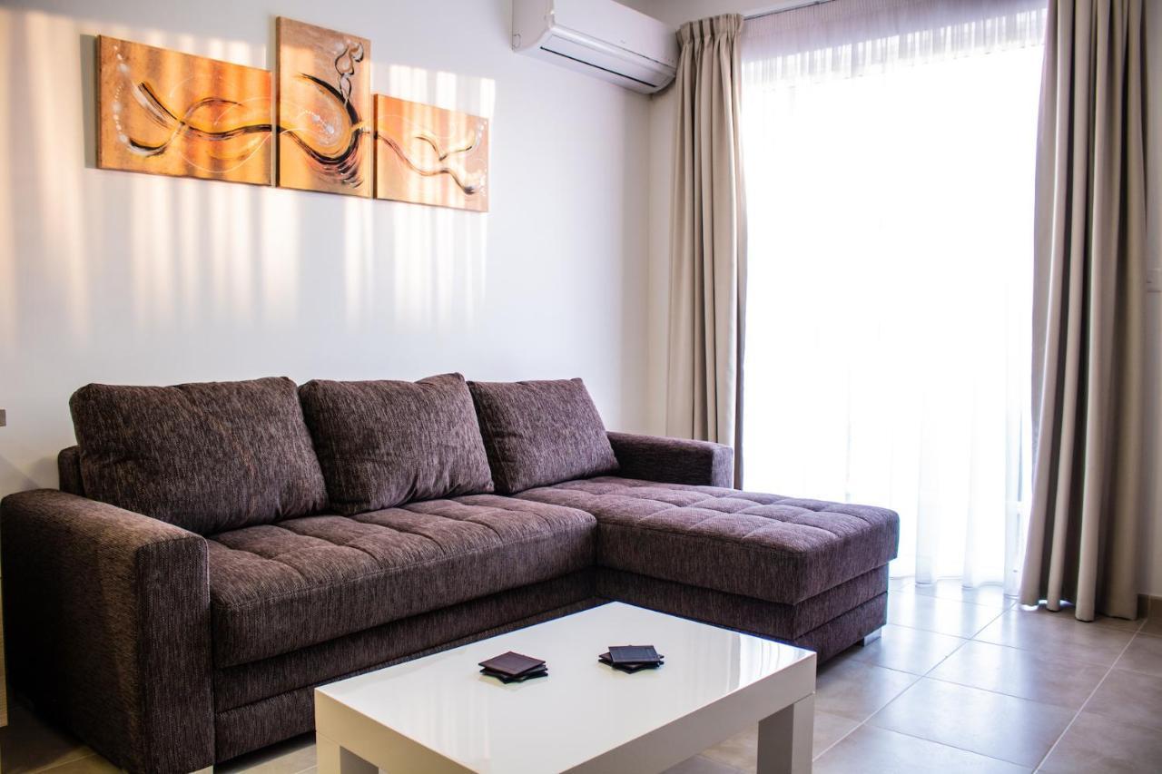 2 Bedroom Apartment Close To City Centre Tas-Sienja Ngoại thất bức ảnh